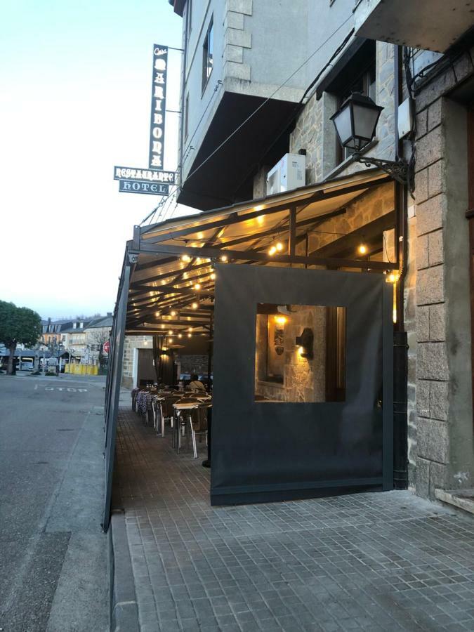 Hotel Tres Estrellas Casa Maribona Gela El Puente  Exteriér fotografie